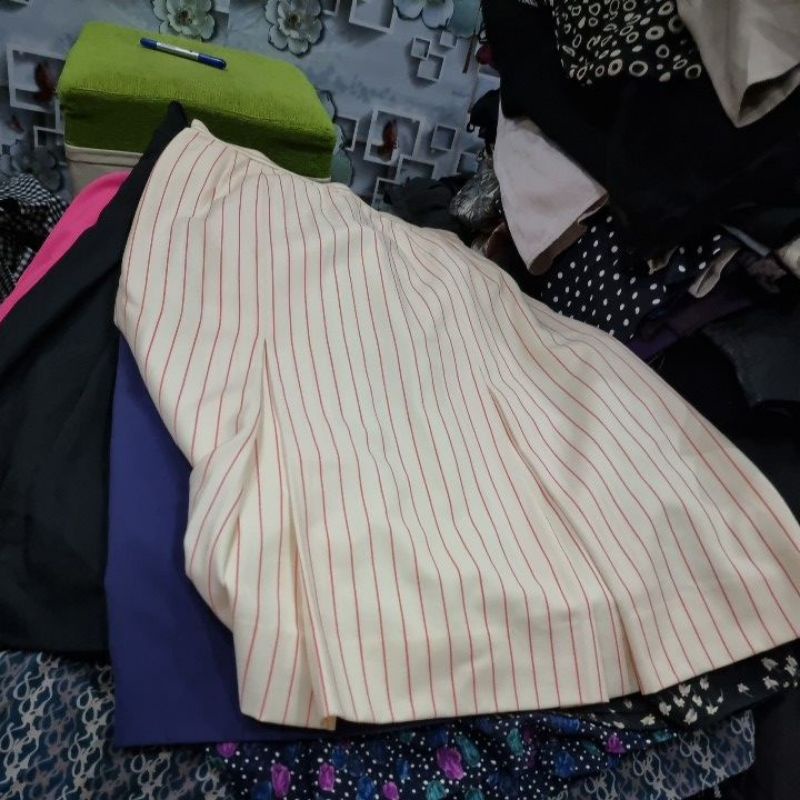 Chân váy công sở