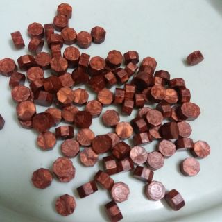 Hạt đắp nổi móng tay
