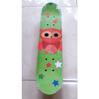 ván trượt gỗ trẻ em