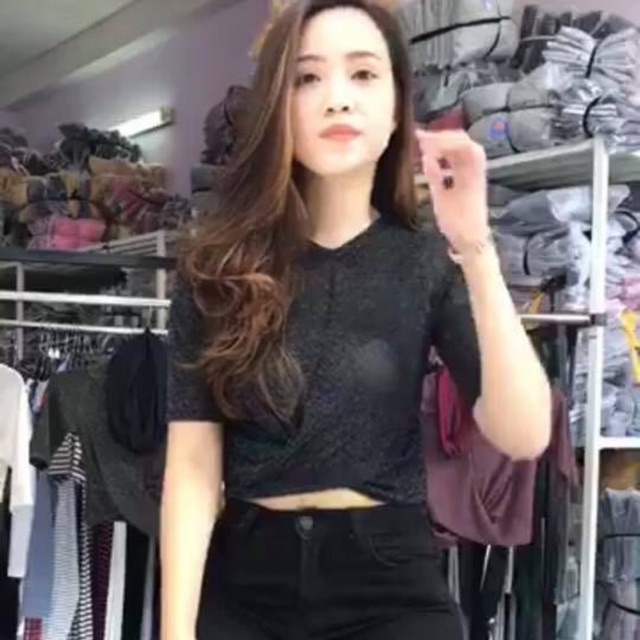 Áo xoắn bụng