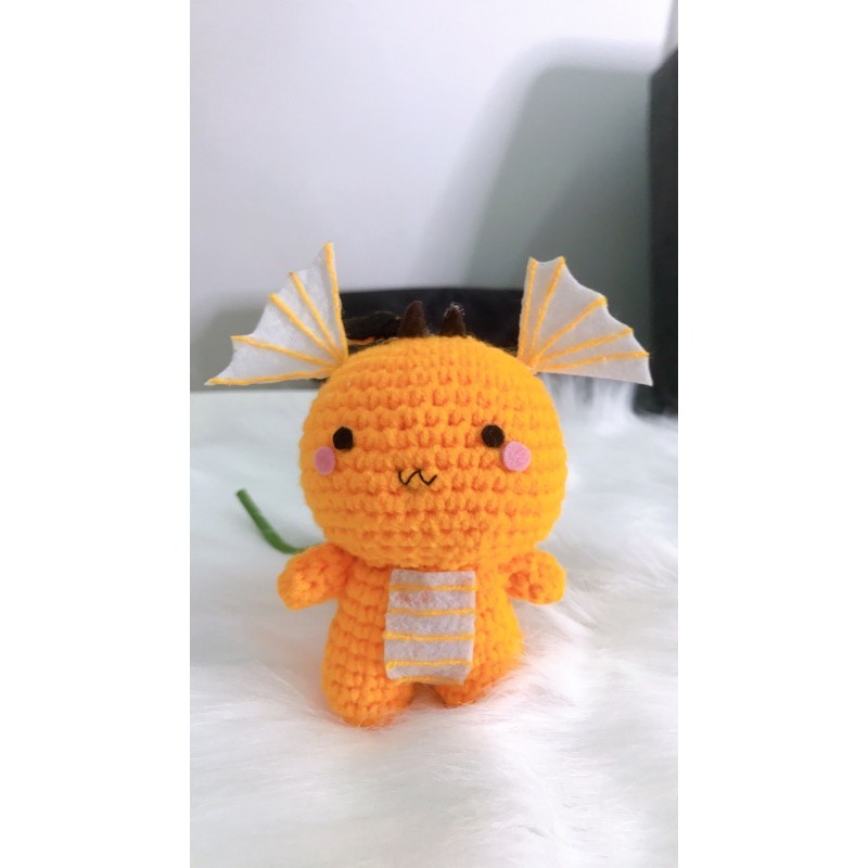 Móc khoá rồng bằng len handmade