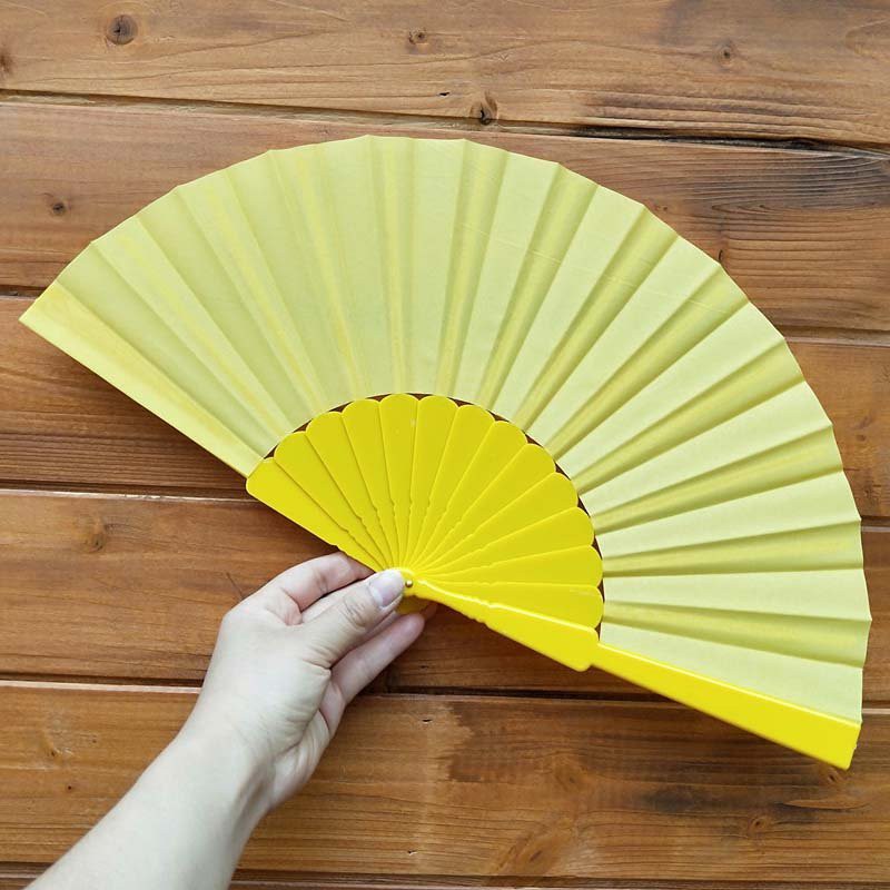 Quạt cổ trang nan nhựa 21cm tập múa cosplay quà tặng trang trí trưng bày xinh xắn