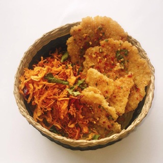 10 bịch cơm cháy mắm hành