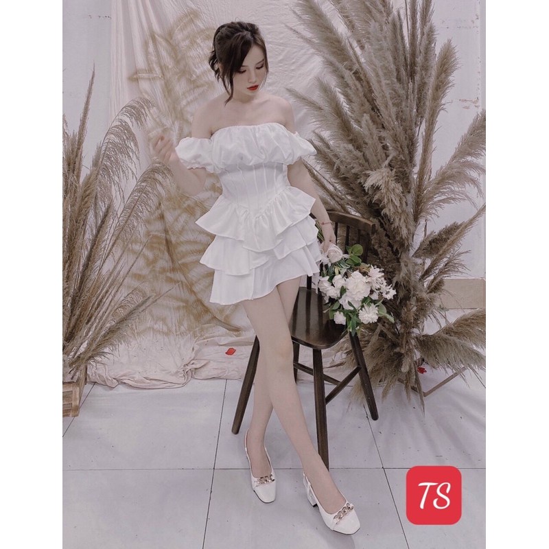 set áo trễ vai cúp ngực mix chân váy tầng vh ce ơi. size: sm.5 màu hót hit😍màu nâu tây thật sự😍 | BigBuy360 - bigbuy360.vn