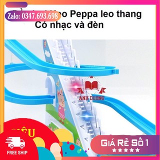 Đồ chơi heo leo cầu  thang