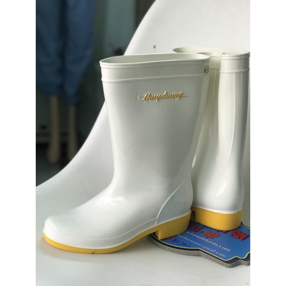 Ủng cao su lội nước  Thùy Dương đế vàng dẻo cao cấp thẳng đứng  không xiên vẹo hàng đẹp thật 100% | BigBuy360 - bigbuy360.vn