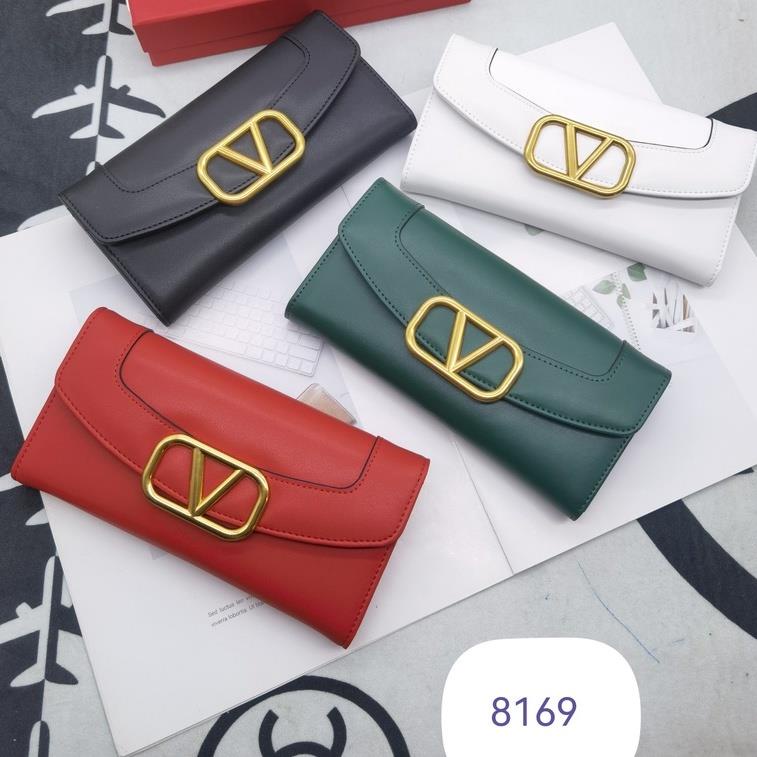 Ví Dài Valentino Phong Cách Mới Cho Nữ