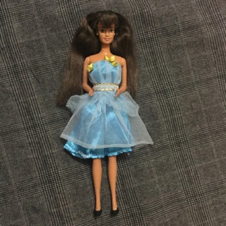 Búp bê barbie chính hãng