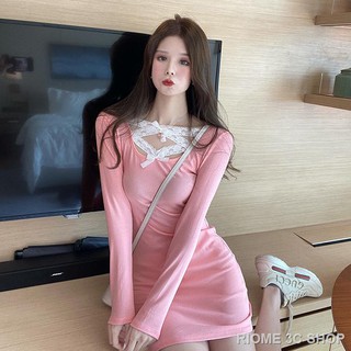 Đầm dài tay phối ren xinh xắn dành cho nữ