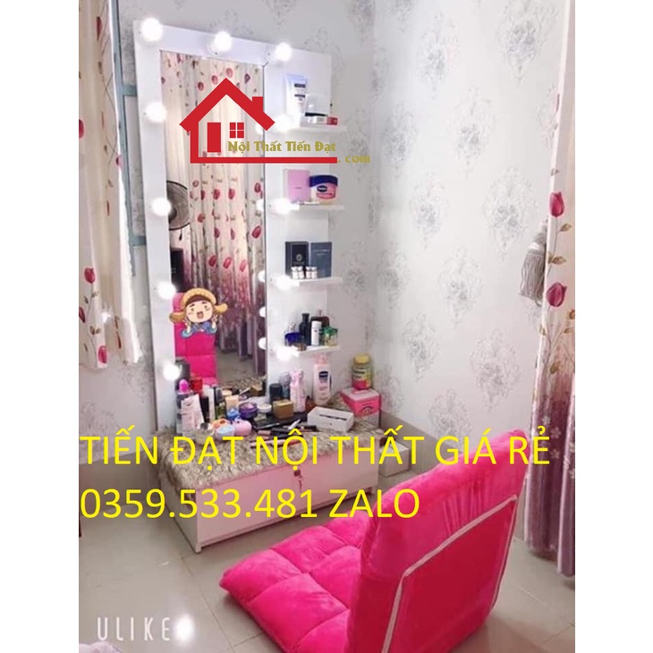 Bàn trang điểm ngồi bệt nhựa Đài Loan có đèn LED giá xưởng