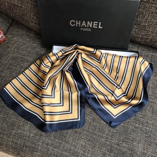 Combo 2 khăn lụa vuông tự chọn