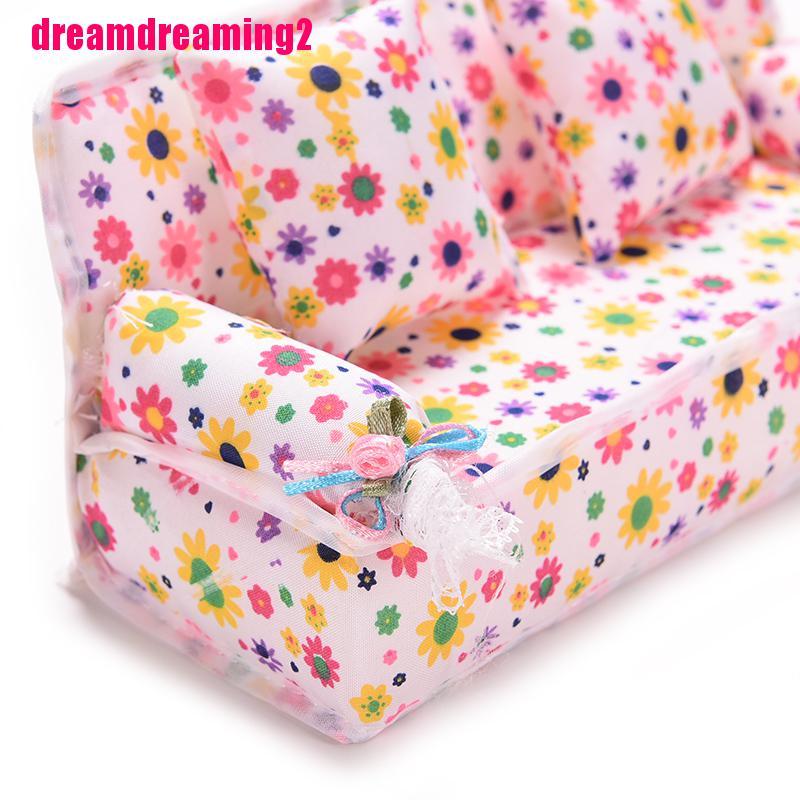 Set 2 Mô Hình Gối Ôm Múa Ba Lê Kèm 1 Mô Hình Dễ Thương