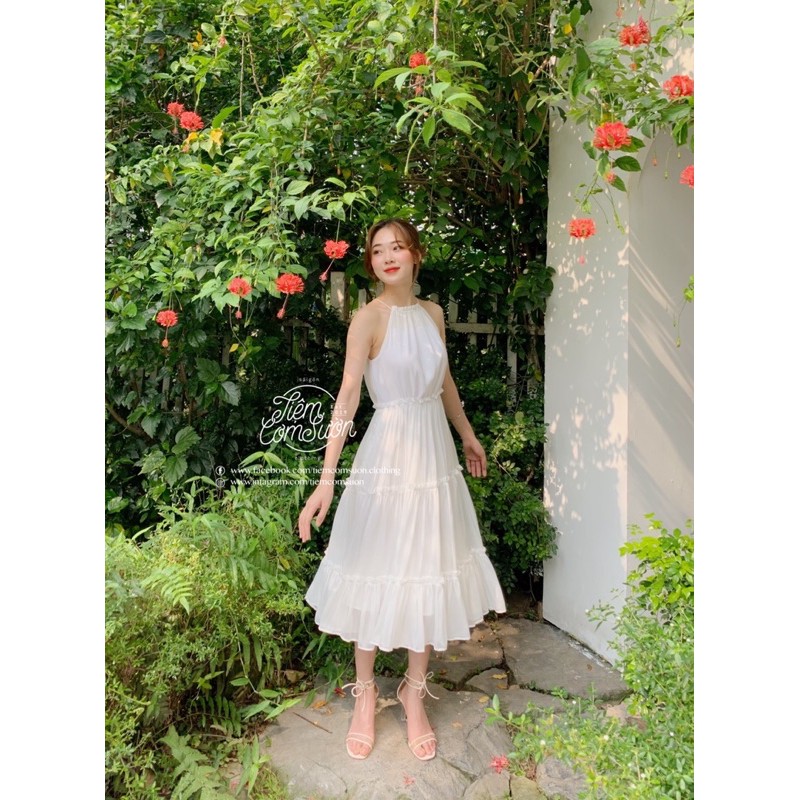 Đầm tơ voan cao cấp, cổ yếm dáng xoè bồng bềnh - Sakura Dress - TẶNG KÈM HOA TRÀ CÀI ÁO