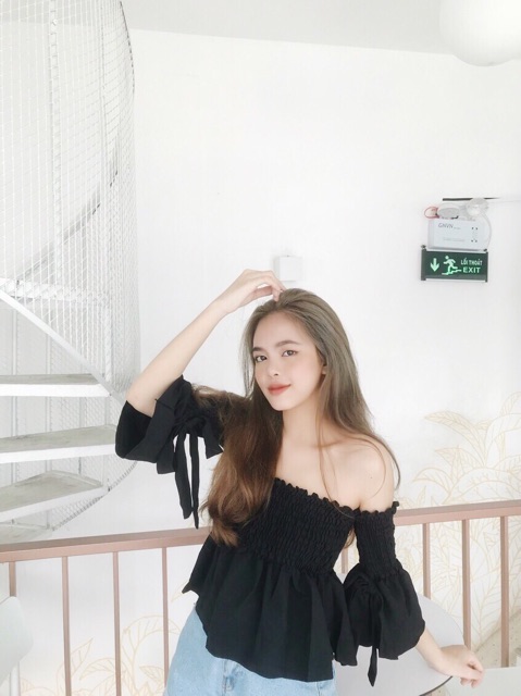 Áo nhún tay loe nơ - 2 màu đen&amp; cam