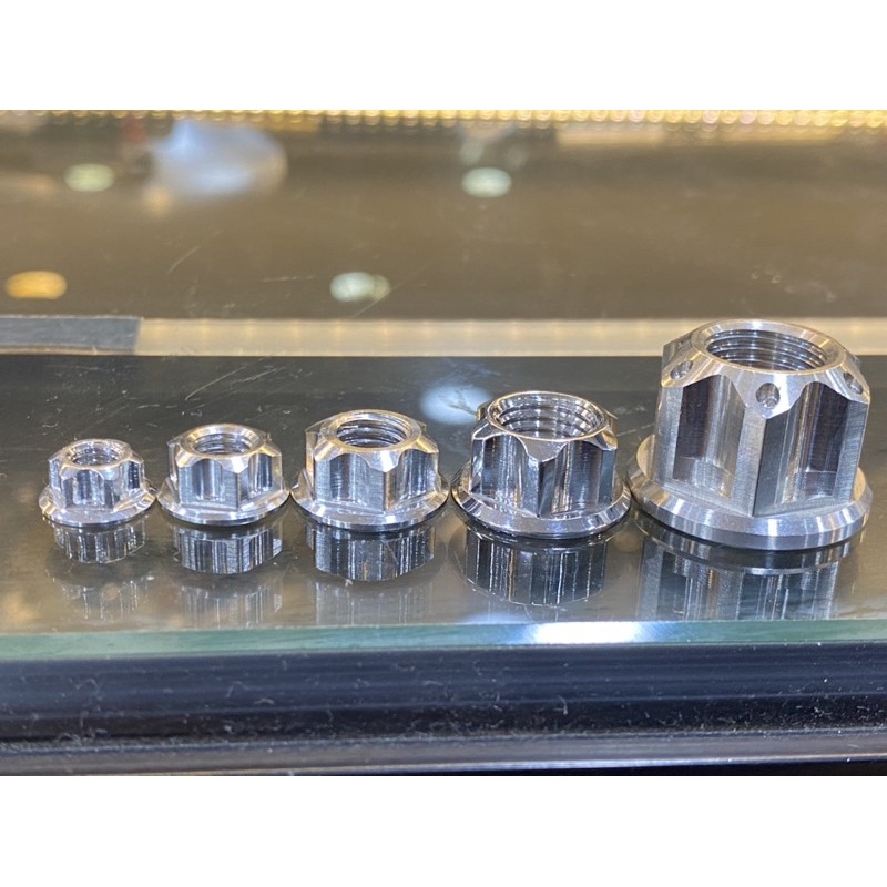 Tán hở đầu inox 304 mẫu V1