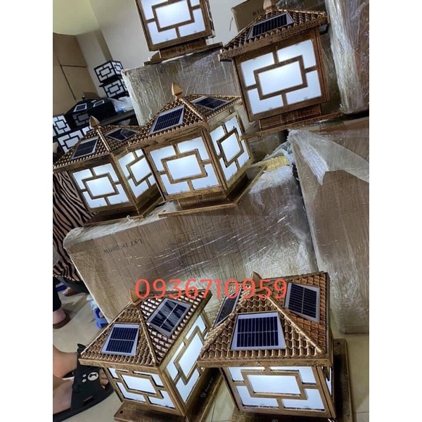 Đèn Trụ Cổng Năng Mặt Trời Kết Hợp Với Điện 220v Hình Cây Tùng Siêu Đẹp