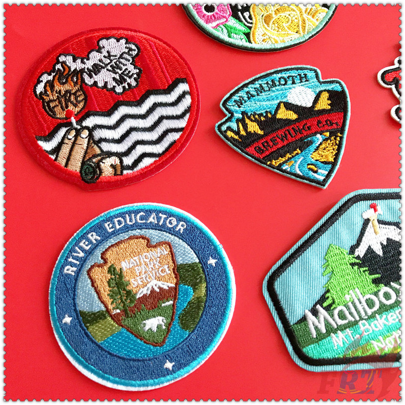 ✿ Sticker Ủi Thêu Chữ Not All Those Who Wander Are Lost Iron-on ✿ 1 Sticker Ủi Thêu Hình Huy Hiệu