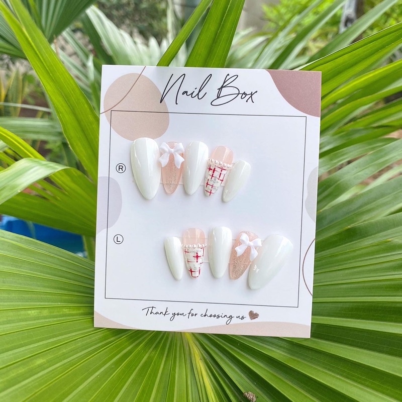 Nail box mẫu thạch nơ