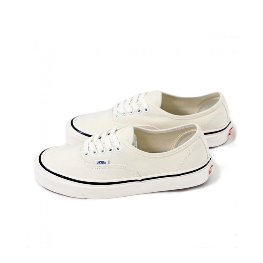 Giày Vans Authentic VN0A38ENMR4