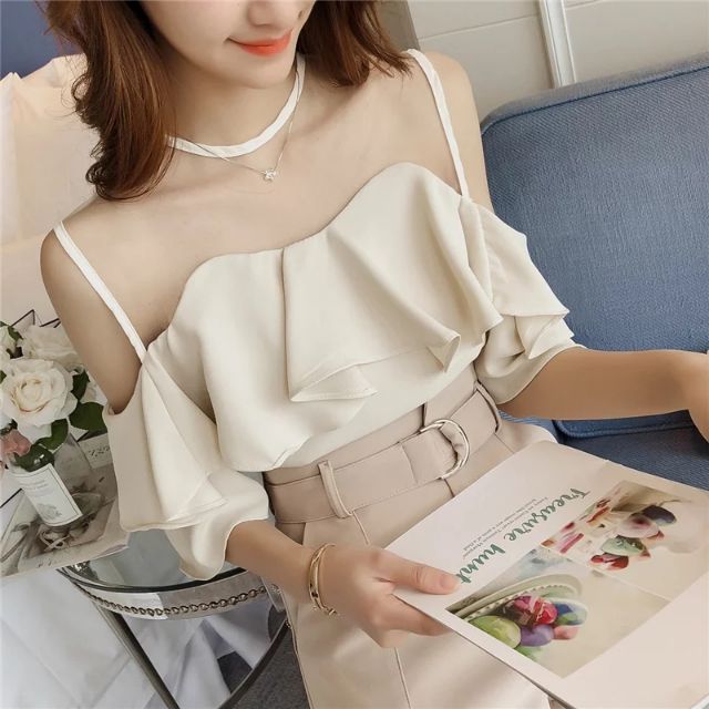 Áo trễ vai ren quảng châu