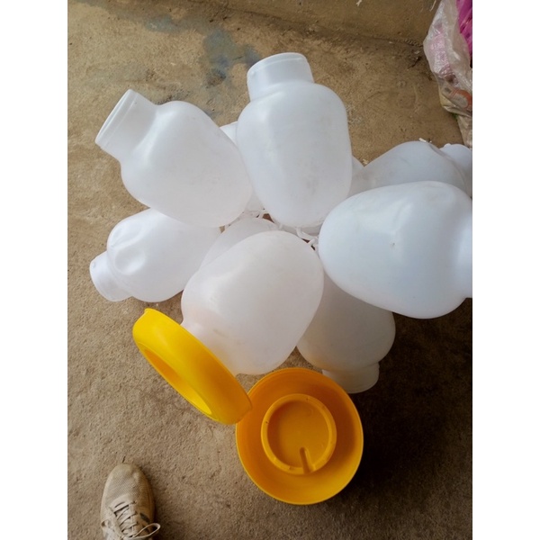 Bình uống 8l cho gà hàng bình thuận