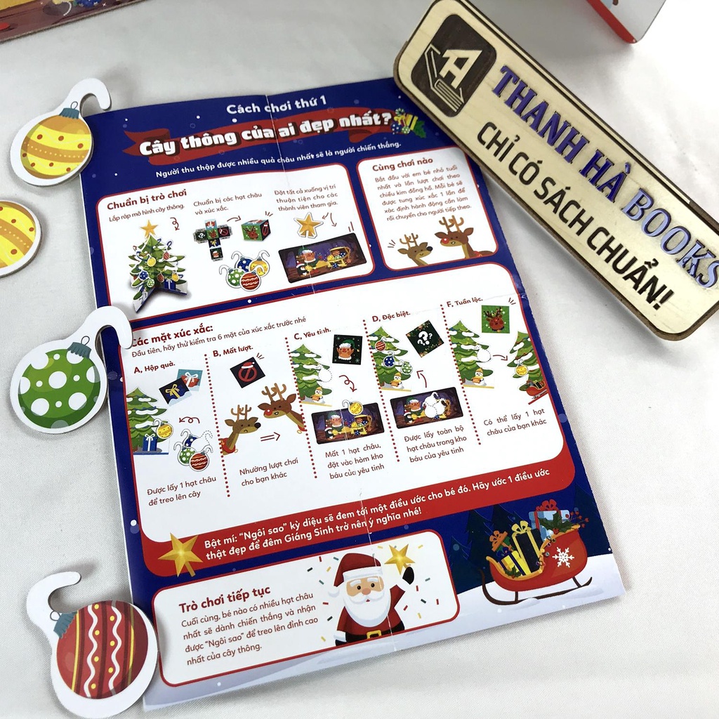 Bộ trò chơi Cây thông của ai đẹp nhất? - Wabooks - Mô hình 3D phát triển trí thông minh cho trẻ 1+ (23x23x4 cm)