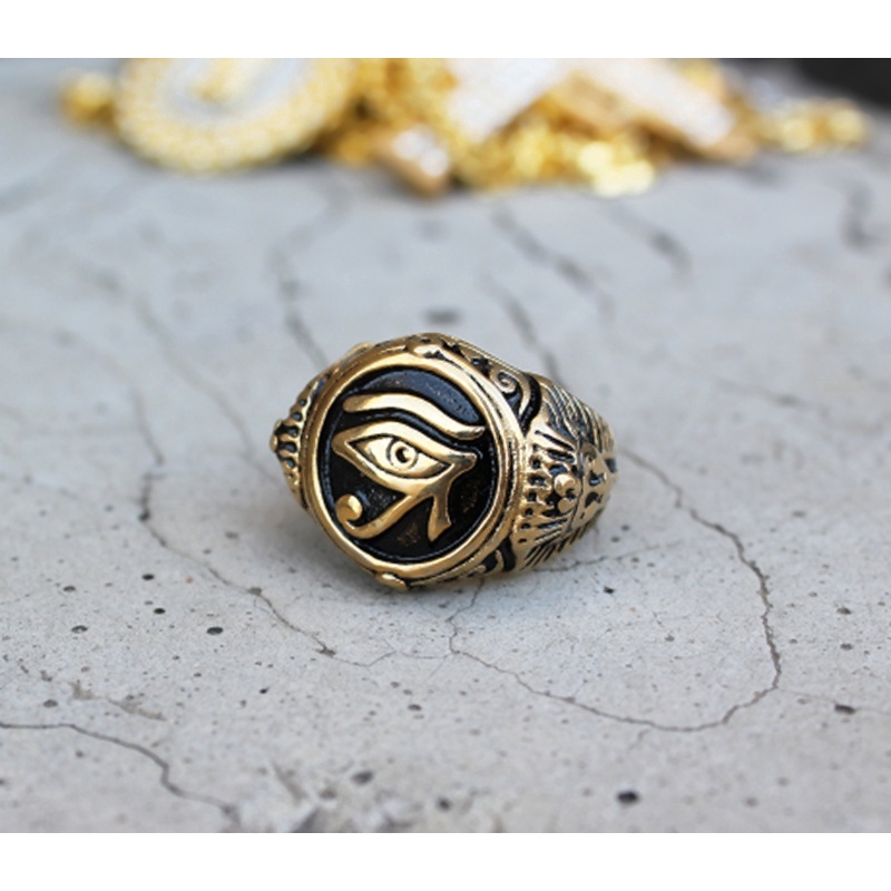 Cincin Bahan Stainless Steel Titanium Warna Gold Gaya Punk Vintage untuk Wanita