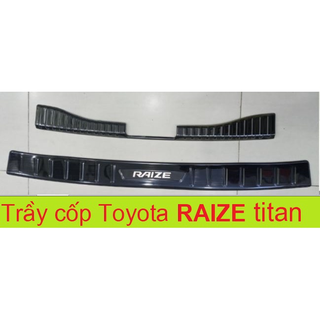 Chống trầy cốp trong, ngoài xe Toyota Raize 2021- 2022 chất liệu titan cao cấp