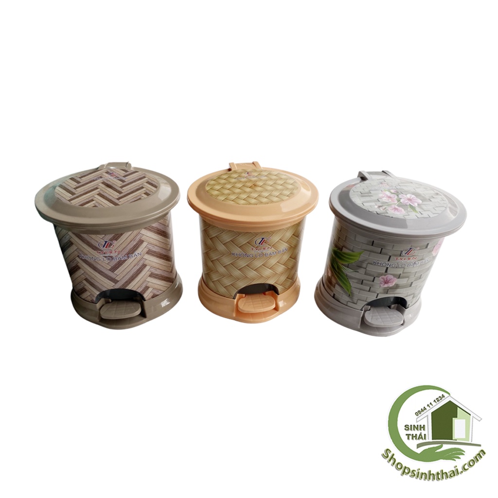 Thùng đựng rác oval nhí có nắp đậy - 22cm - Giao kiểu ngẫu nhiên