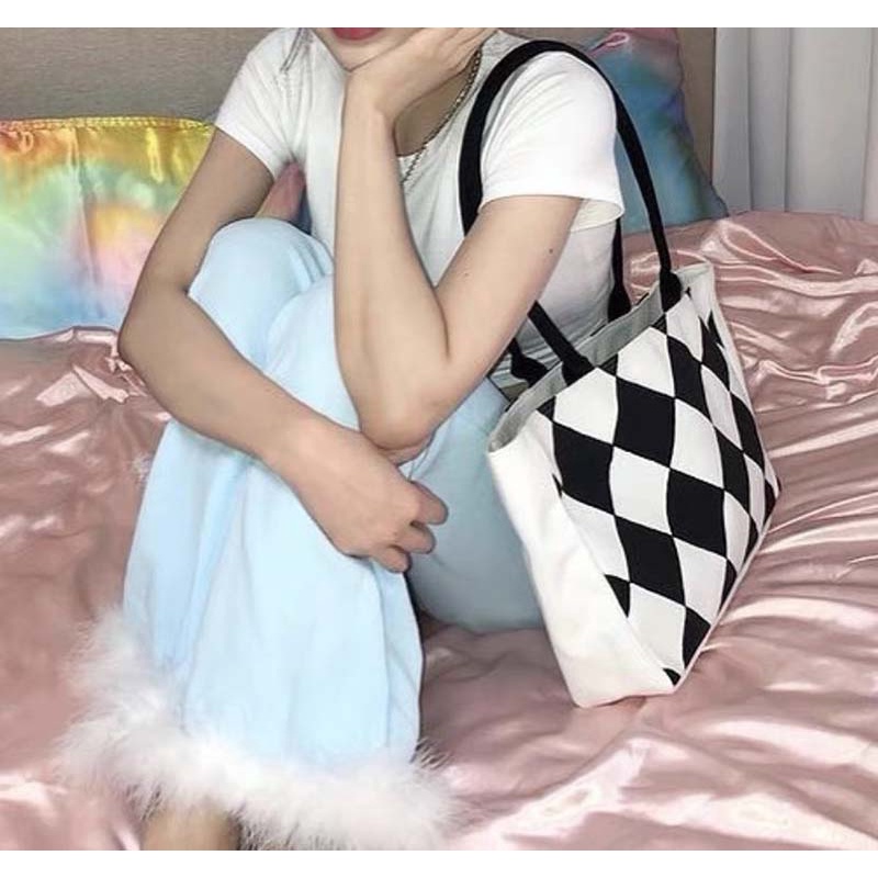 Túi xách canvas sức chứa lớn họa tiết ca rô kim cương phong cách Hàn Quốc hàng mới dành cho nữ