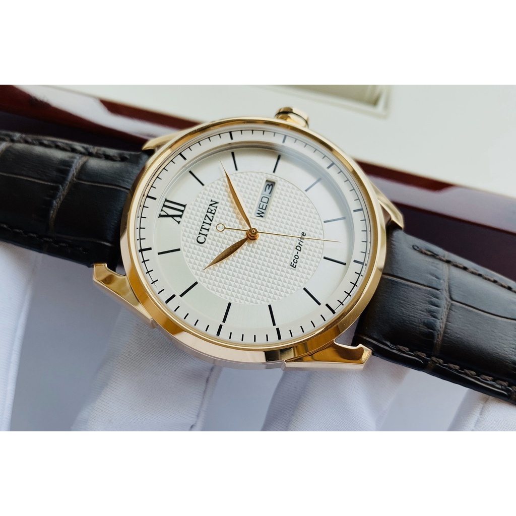 Đồng hồ nam Citizen AW0082-19A - Đơn giản và tinh khiết