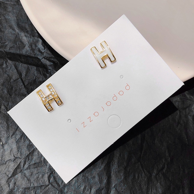 Bông Tai Chữ H Đính Đá Thời Trang