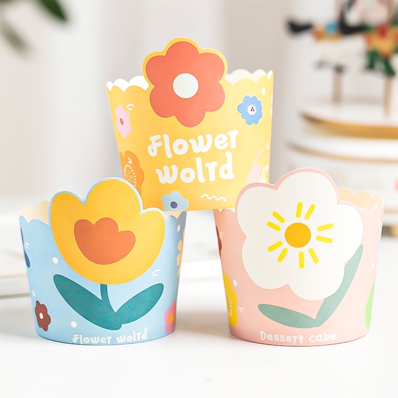 set 10 khuôn giấy, cốc giấy cupcake size 4.4 x 4.7 x 5.5 và 4.5 x 4,9 x 6 cm