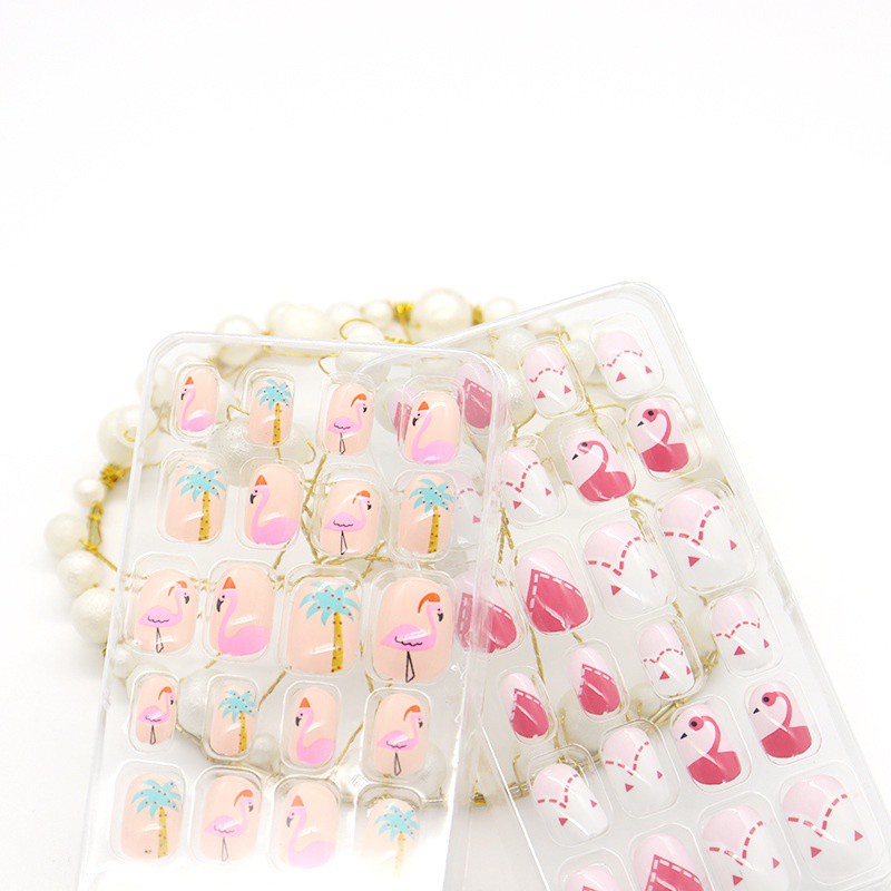 Bộ 24 Móng Tay Giả Họa Tiết Hoạt Hình Dễ Thương Cho Bé