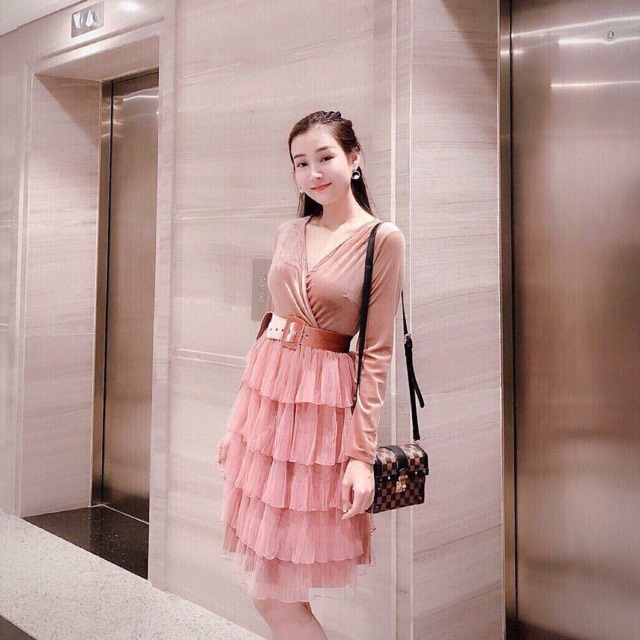 Đầm nhung
