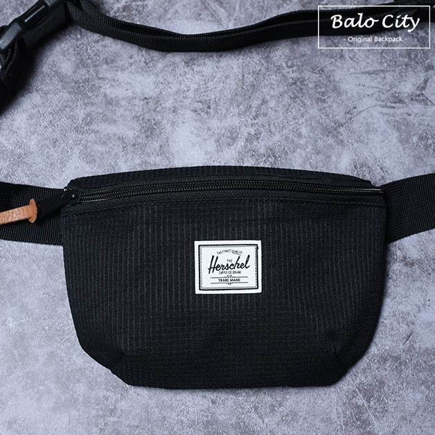 Túi Đeo Chéo HER..S.CHEL FOURTEEN HIP PACK - Dark Grid Black [Auth Full Tag]