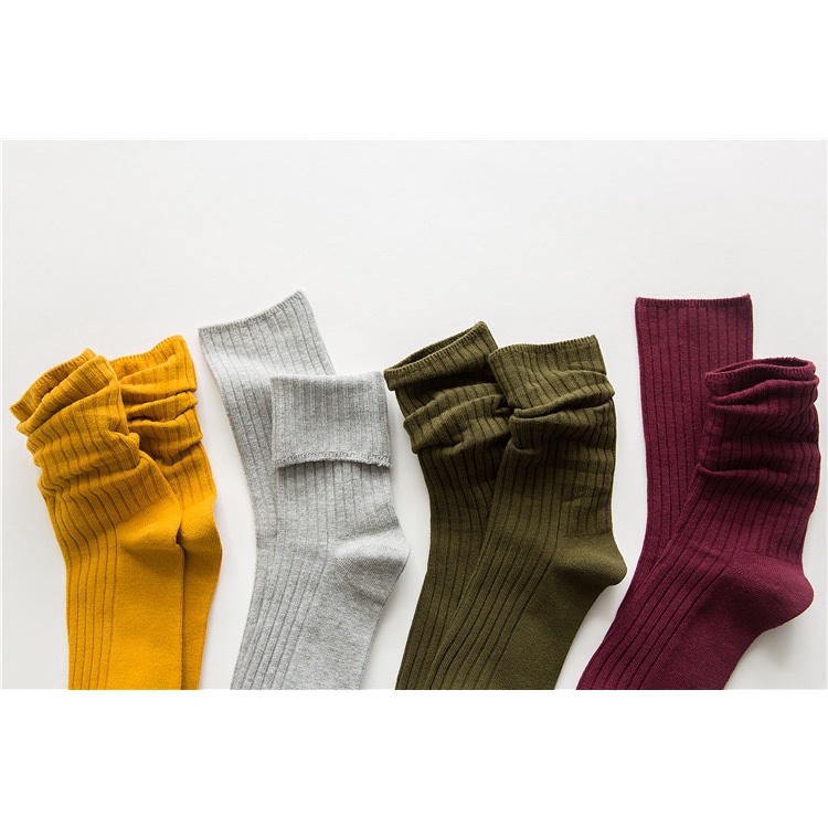 Tất Vintage len gân cao cổ