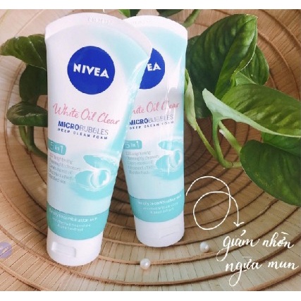 Sữa rửa mặt Nivea sạch nhờn dưỡng trắng 100g