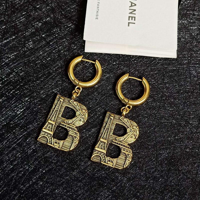 Chānél Retro Style Eiffel Tower Double B Shape Earrings