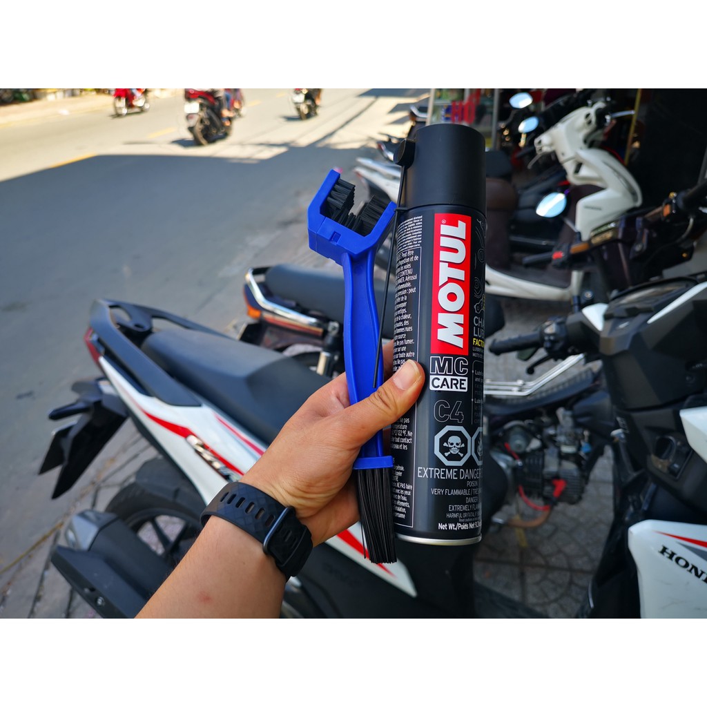 Combo Dưỡng Sên Motul C4 Kèm Bàn Chải 400ml