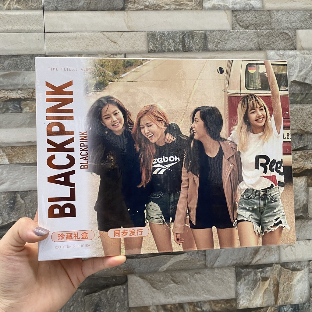 Hộp quà Blackpink thanh xuân có bạn album ảnh lisa jennie jiso rose