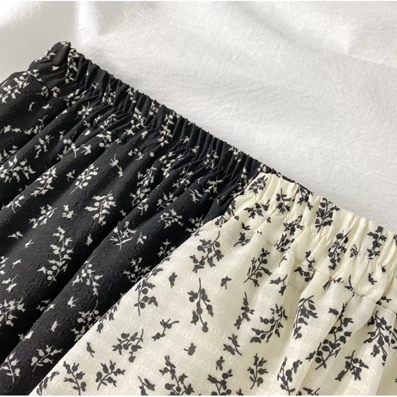 Chân váy dài hoa nhí Vintage dáng xòe | BigBuy360 - bigbuy360.vn