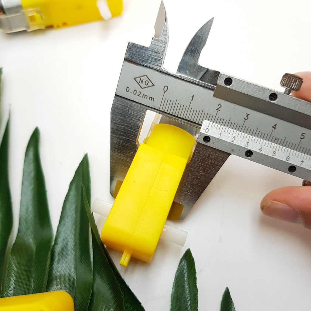 Motor làm mô hình 3V 5V 9V Động Cơ Giảm Tốc 3-9V Màu Vàng