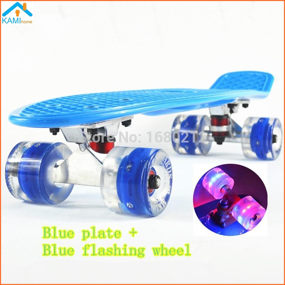 Van trượt skateboard trượt bánh có đèn led