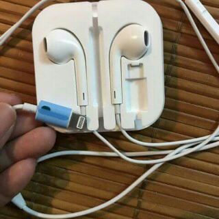 Tai Nghe Zin jack cắm Lightning.