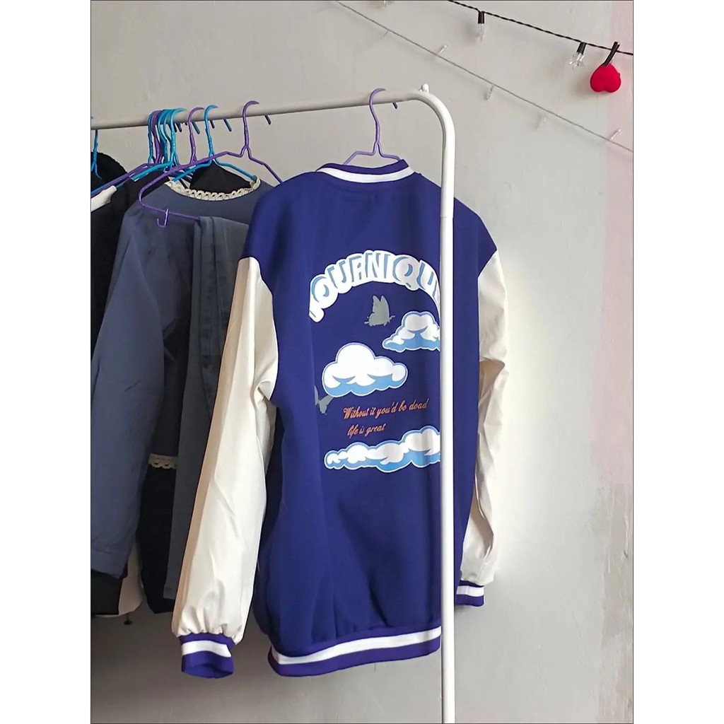 Áo khoác Varsity jacket màu xanh hot trend 2021