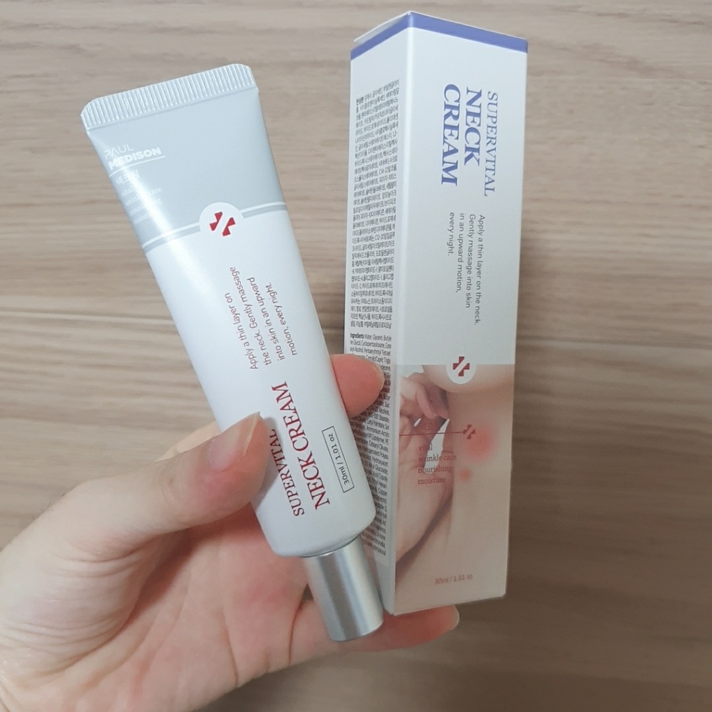 Kem dưỡng da cổ ngăn ngừa nếp nhăn Paul Madison Super Vital Wrinkle Functional Neck Cream 30ml