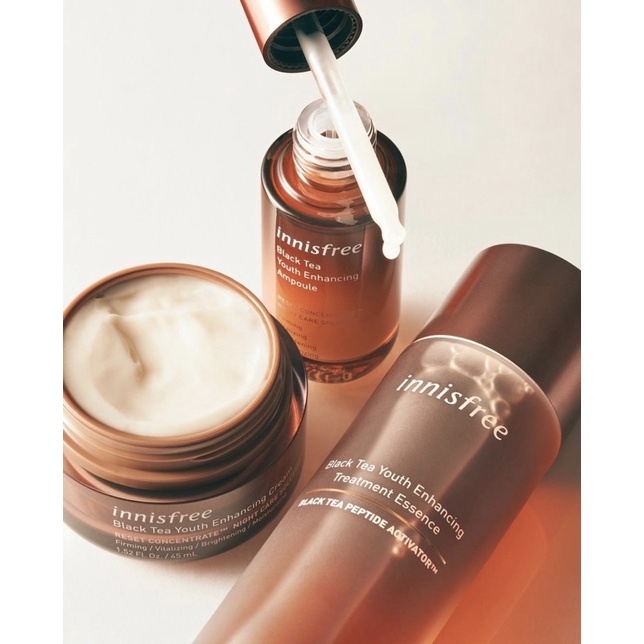 Tinh chất/ Kem dưỡng trà đen phục hồi da và chống lão hóa innisfree Black Tea Youth Enhancing