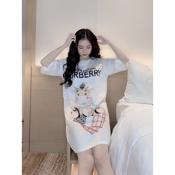 Đầm suông trắng 3D