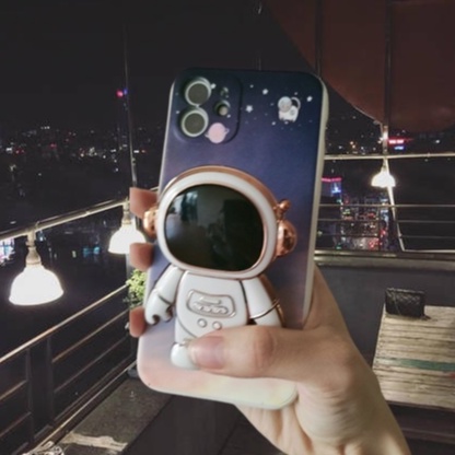 Ốp lưng iphone Hình Phi Hành Gia tặng kèm Iring phi hành gia cho iphone 11 12 pro max 13 pro 6 7plus 8plus xr xsmax x